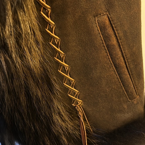 Damselle New York fur and leather vest, medium - Picture 4 of 6